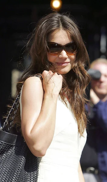 Katie Holmes out and about for The Late Show with David Letterman, The Ed Sullivan Theater, New York, NY, June 09, 2005. Photo by: Gregorio Binuya/Everett Collection