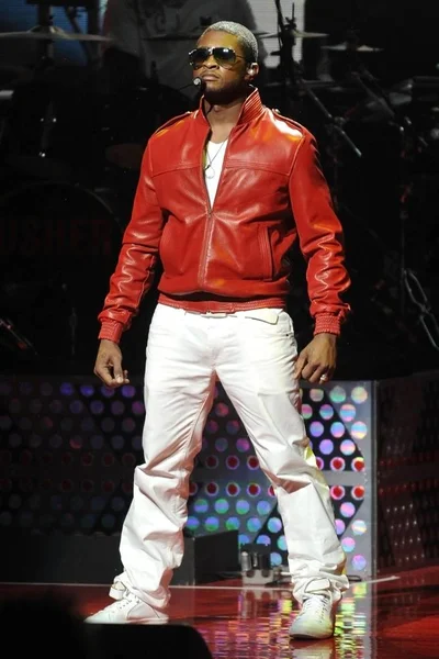Usher Atas Panggung Untuk Concert Apollo Theatre Apollo Theatre Harlem — Stok Foto