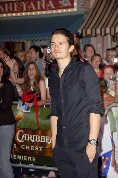 Orlando Bloom Chegadas Para Piratos Caribbean Mortos Mans Chest Premiere — Fotografia de Stock