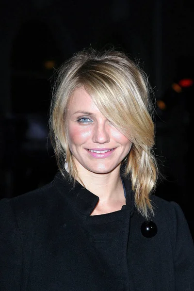 Cameron Diaz Vid Ankomst För Rodeo Drive Walk Style Award — Stockfoto