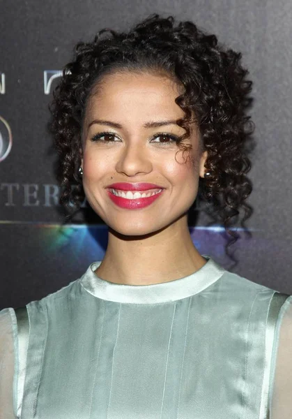 Gugu Mbatha Raw Στη Φοίτηση Για Την Παρουσίαση Ψυχαγωγίας Stx Εικόνα Αρχείου