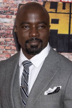 Mike Colter Netflix Marvel Luke Cage Premiere için gelenler, Amc Magic Johnson Harlem 9 Theater, New York, Ny Eylül 28, 2016. Fotoğraf: Patrick Cashin / Everett Koleksiyonu