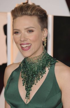 Scarlett Johansson !!! Birleşik Krallık Çıkış !!! 87. Akademi Ödülleri Oscar2015 - Arrivals 1, Hollywood and Highland Center'daki Dolby Tiyatrosu, Los Angeles, Ca Şubat 22, 2015. Fotoğraf: Elizabeth Goodenough / Everett Koleksiyonu