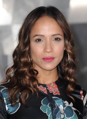 Dania Ramirez yolcular Premiere için gelen, Regency Westwood Village Theatre, Los Angeles, CA Aralık 14, 2016. Fotoğraf: Dee Cercone/Everett Collection
