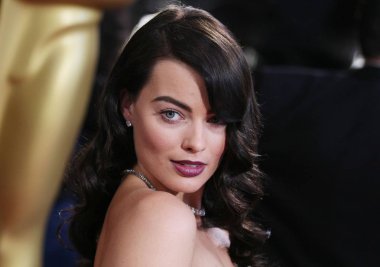 Margot Robbie 86th yıllık Akademi Ödülleri için gelenler-gelenler 2-Oscars 2014, Hollywood ve Highland Center 'da Dolby Theatre, Los Angeles, CA Mart 2, 2014. Fotoğraf: Jef Hernandez/Everett Collection