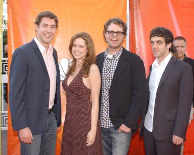 John Krasinski, Jenna Fischer, Rainn Wilson, B.J. Novak Ofis gelen Tca Yaz Basın Turu sırasında Nbc All-Star Partisi için gelenler, Century Club, Los Angeles, Ca, Temmuz 25, 2005. Fotoğraf: John Hayes / Everett Koleksiyonu