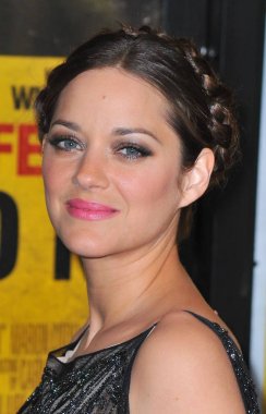 Marion Cotillard Bulaşıcı Premiere için gelenler, Lincoln Center'da Caz, Rose Theater, New York, Ny Eylül 7, 2011. Fotoğraf: Gregorio T. Binuya / Everett Koleksiyonu