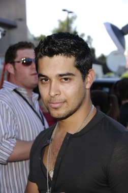 Wilmer Valderrama, 8. Geleneksel Gençlik Seçimi Ödülleri 2006 - Geliş, Gibson Amfitiyatrosu, Universal City, Los Angeles, Ca, 20 Ağustos 2006. Fotoğraf: Michael Germana / Everett Koleksiyonu