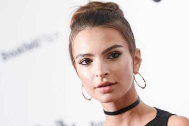Emily Ratajkowski günlük ön satırlar için gelen gelen dördüncü yıllık moda Medya Ödülleri, Park Hyatt New York, New York, NY Eylül 8, 2016. Fotoğraf: Steven Ferdman/Everett Collection 