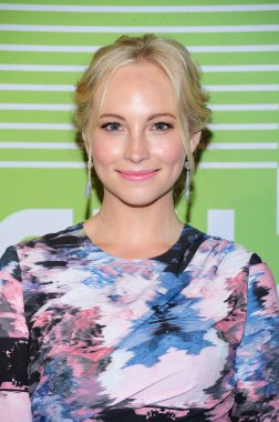 Candice Accola, The Cw Network Upfronts 2015, The London Hotel, New York, Ny May 14, 2015 için gelen varışlarda. Fotoğraf: Gregorio T. Binuya / Everett Koleksiyonu