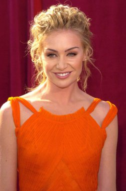 Portia de Rossi 57 Yıllık Primetime Emmy Ödülleri için gelenler, Tapınak Auditorium, Los Angeles, Ca, Eylül 18, 2005. Fotoğraf: Dee Cercone / Everett Koleksiyonu