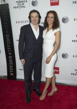 Frederico Castelluccio, Yvonne Maria Schaefer Tribeca Film Festivalleri kapanış gecesi, 25 yıldönümü Gooddostlar, Co-Infor ve Roberto Coin, Beacon Theatre, New York, NY Nisan 25, 2015 tarafından sponsorluğunda gelenler. Fotoğraf: Lev Radin/Everett  