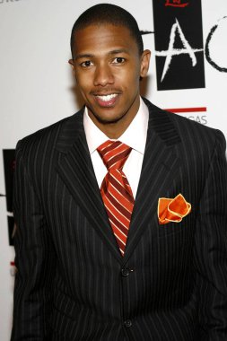 Tao Las Vegas Ilk yıldönümü partisi için gelenler Nick Cannon-Fri, The Venetian Resort Hotel Casino, Las Vegas, NV, Eylül 29, 2006. Fotoğraf: James Atoa/Everett Collection