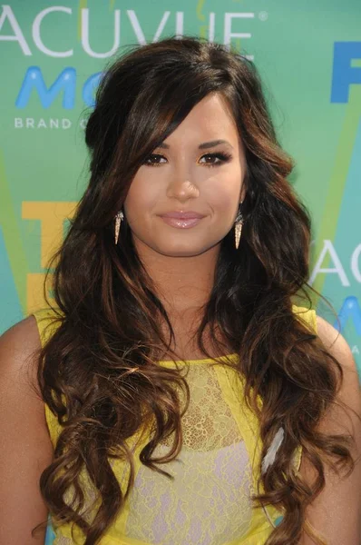 Demi Lovato Aux Arrivées Pour Les Teen Choice Awards 2011 — Photo