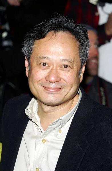 Ang Lee Bij Aankomsten Voor Jarhead Premiere Van Universal Pictures — Stockfoto