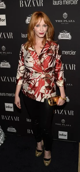 Christina Hendricks Arrivals Harper Bazaar Celebrates Third Icons Portfolio Plaza — Stock Photo, Image