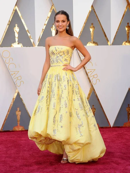Alicia Vikander Vestindo Vestido Louis Vuitton Chegadas Para Óscares Oscar — Fotografia de Stock