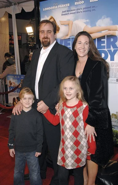 Jeff Lowell Familia Las Llegadas Para Her Dead Body Premiere — Foto de Stock