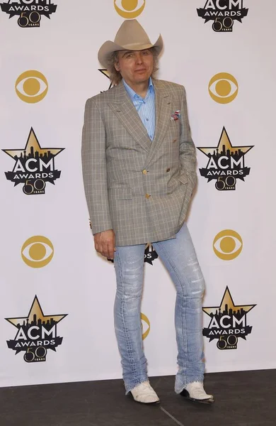 Dwight Yoakam 50.Country Müzik Akademisi (Acm) Ödülleri 2015 için basın odasında - Basın Odası, Arlington Kongre Merkezi, Arlington, Tx Nisan 19, 2015. Fotoğraf: Mora /Everett Collection