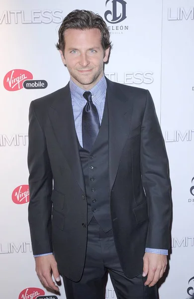 Bradley Cooper Przy Przyjazdów Limitless Premiere Regal Union Square Stadium — Zdjęcie stockowe