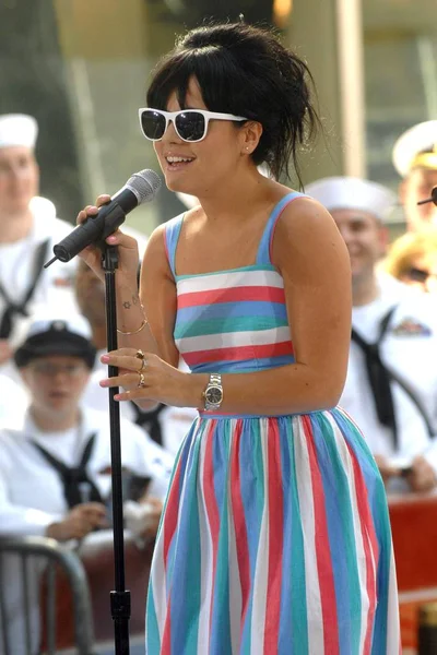 Lily Allen Stage Nbc Today Show Concert Blondie Lily Allen — Stock Photo, Image