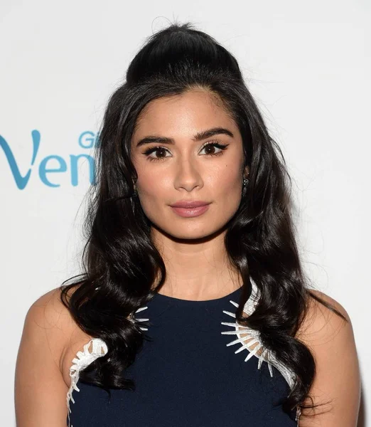 Diane Guerrero Bij Aankomst Voor Orgullosa Livingfabulosa Evenement Rally Inspireren — Stockfoto