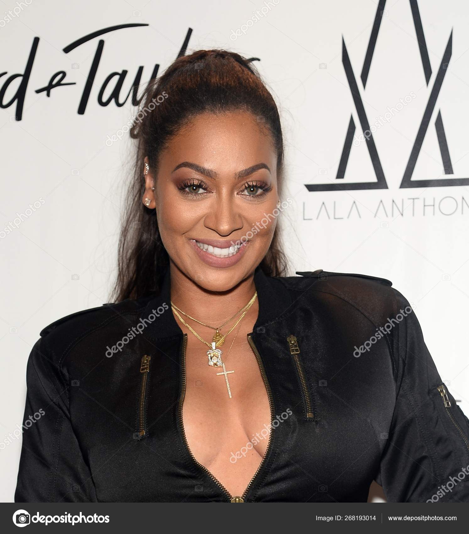 Project Runway Lord And Taylor Burgundy Dress Minaj Met Gala 2018 Dresses  2018 Met Gala Outfits New Arrivals, image size:1493x1700