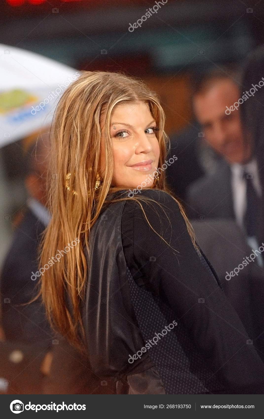 Fergie Stage Nbc Today Show Presents Black Eyed Peas Concert — Stock  Editorial Photo © everett225 #268193750, image size:1071x1700