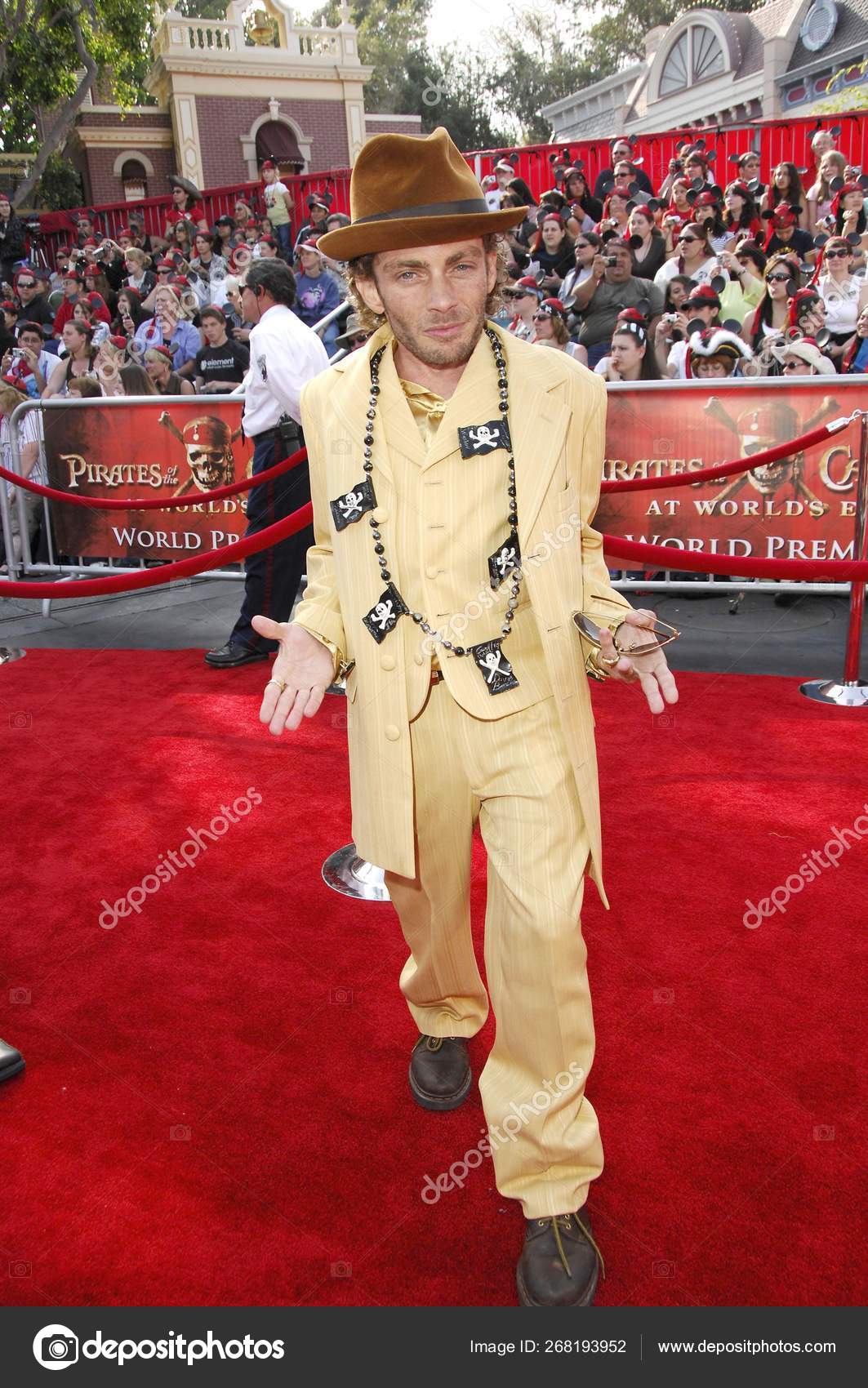 pirates of the caribbean premiere
