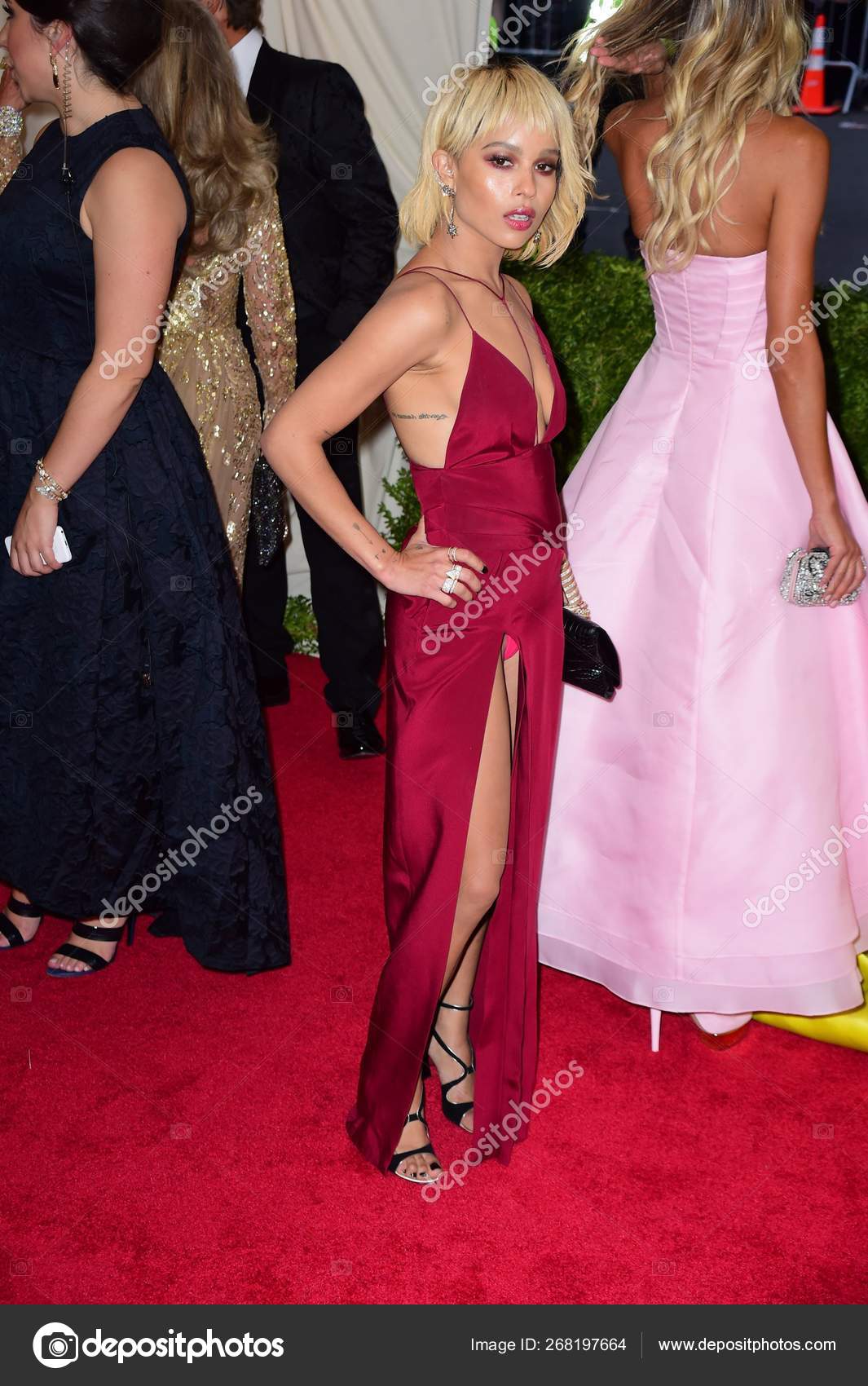 Zoe Kravitz Dress For Oscar Night Zoe Kravitz At The 2025 Vanity