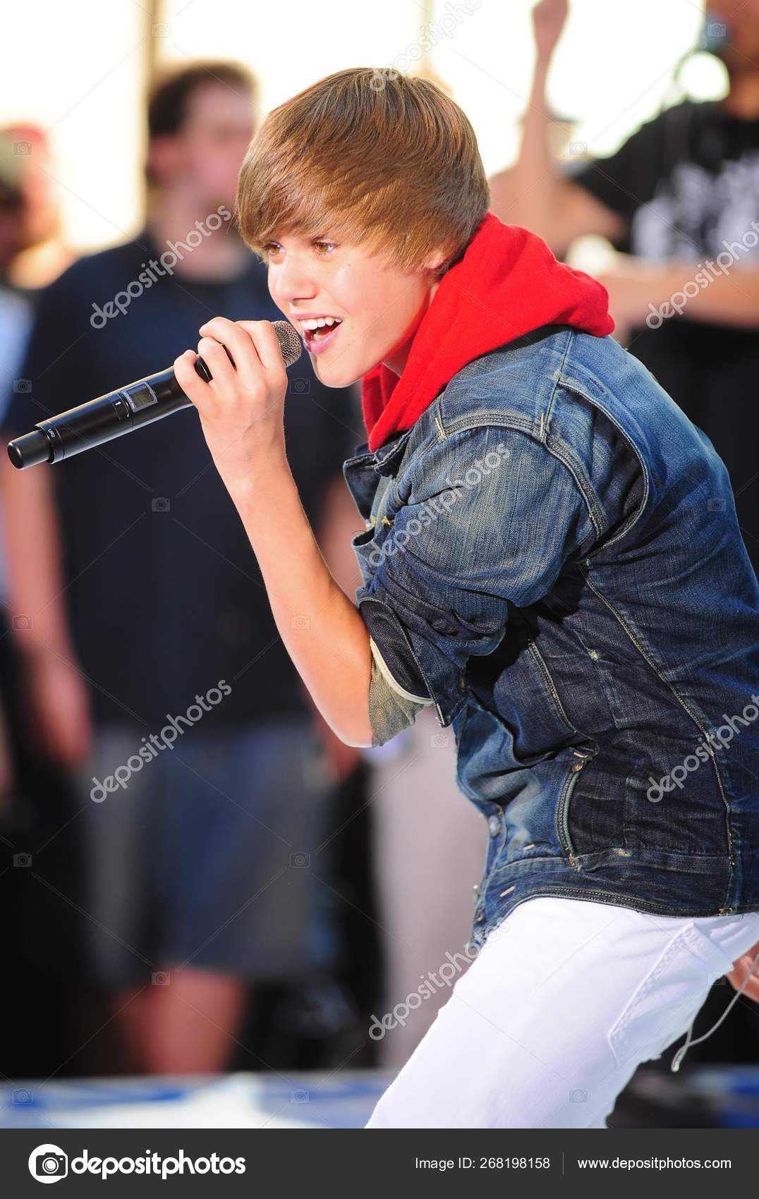 Джастин Бибер Сцене Nbc Today Show Concert Justin Bieber.