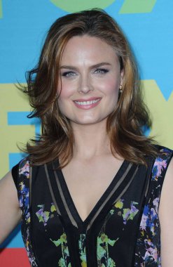 Emily Deschanel Fox için gelenler 2014 Programlama Sunumu Fanfront Gelenler, Amsterdam Avenue 74th Street, New York, Ny Mayıs 12, 2014. Fotoğraf: Kristin Callahan / Everett Koleksiyonu