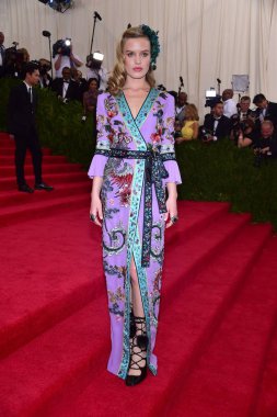 Georgia May Jagger, (Gucci giyen) 'Çin için gelenler: Looking Glass aracılığıyla' Açılış Gecesi Met Gala - Bölüm 3, Metropolitan Museum of Art Kostüm Enstitüsü, New York, Ny Mayıs 4, 2015. Fotoğraf: Gregorio T. Binuya / Everett Koleksiyonu
