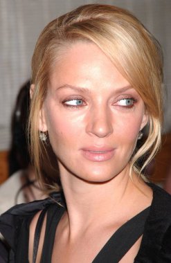 Uma Thurman 17 Yıllık Gotham Ödülleri, Steiner Studios, Brooklyn Navy Yard, New York, Ny, Kasım 27, 2007 için gelenler. Fotoğraf: Kristin Callahan / Everett Koleksiyonu