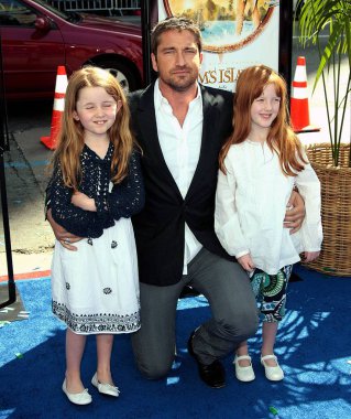 Gerard Butler Nim's Island Premiere için gelenler, Grauman Çin Tiyatrosu, Los Angeles, Ca, Mart 30, 2008. Fotoğraf: Adam Orchon / Everett Koleksiyonu