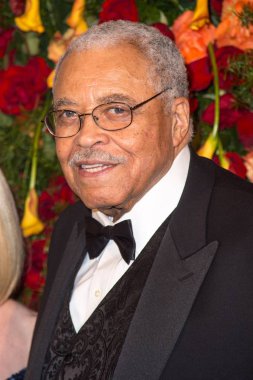 James Earl Jones American Theatre Wing Yıllık Gala 2015 için gelenler, The Plaza Hotel, New York, Ny Eylül 28, 2015. Fotoğraf: Steven Ferdman / Everett Koleksiyonu