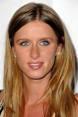 Nicky Hilton Brent Shapiro Vakfı Alkol ve Uyuşturucu Farkındalık Ayık Gün Akşam Yemeği ve Benefit, özel konut, Beverly Hills, Ca, Mayıs 17, 2008 için gelenler. Fotoğraf: David Longendyke / Everett Koleksiyonu
