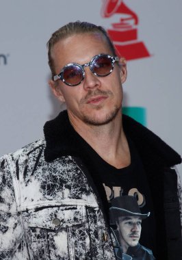 18. Geleneksel Latin Grammy Ödülleri Show - Arrivals 2, Mgm Grand Garden Arena, Las Vegas, Nv 16 Kasım 2017 için gelen diplo. Fotoğraf: Ja / Everett Koleksiyonu