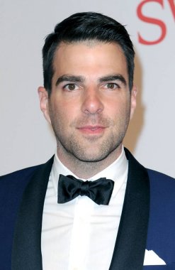 Zachary Quinto 2015 Cfda Moda Ödülleri 'nde, Alice Tully Hall Lincoln Center, New York' ta, 1 Haziran 2015 'te. Fotoğraf: Kristin Callahan / Everett Koleksiyonu