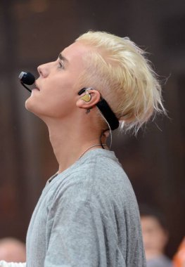 Justin Bieber Justin Bieber ile Nbc Today Show Konseri için sahnede, Rockefeller Plaza, New York, Ny Eylül 10, 2015. Fotoğraf: Derek Storm / Everett Koleksiyonu