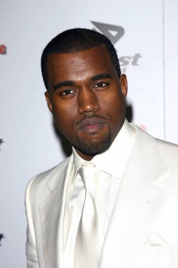 Kanye West Rolling Stone ve Boost Mobile 's Kanye West Grammy Afterparty, 5900 Wilshire Blvd, Los Angeles, CA, 13 Şubat 2005 için gelenler. Fotoğraf: Nelson Edwards/Everett Collection