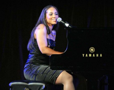 Alicia Keys Umut Gala Samsung'un 6 Yıllık Dört Mevsim için gelenler, Cipriani Restaurant Wall Street, New York, Ny, Haziran 18, 2007. Fotoğraf: Steve Mack / Everett Koleksiyonu