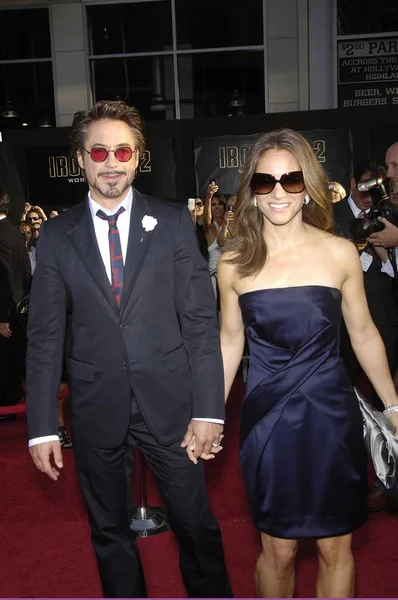 Robert Downey Susan Downey Érkezések Iron Man Premiere Capitan Színház — Stock Fotó