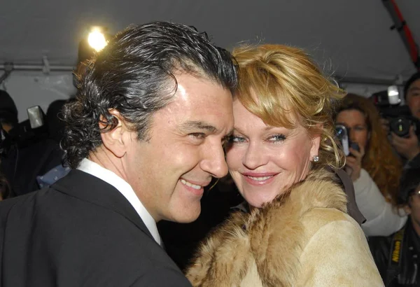 Melanie Griffith Antonio Banderas Arrivals Take Lead Premiere Loews Lincoln — Foto de Stock