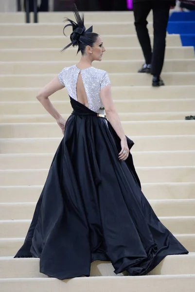 Celine Dion Vistiendo Atelier Versace Llegada Rei Kawakubo Comme Des — Foto de Stock