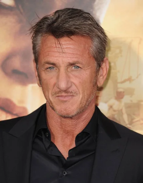 Sean Penn Při Příjezdu Mad Max Fury Road Premiere Tcl — Stock fotografie