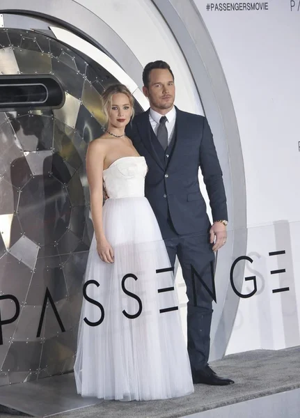Chris Pratt Jennifer Lawrence Arrivals Passengers Premiere Regency Westwood Village — Stock Photo, Image