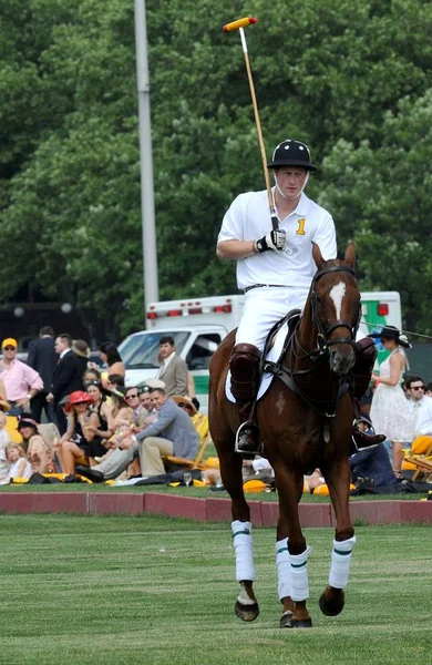 Princ Harry Při Účasti Veuve Cliceve Polo Classic Prospěchu Amerických — Stock fotografie