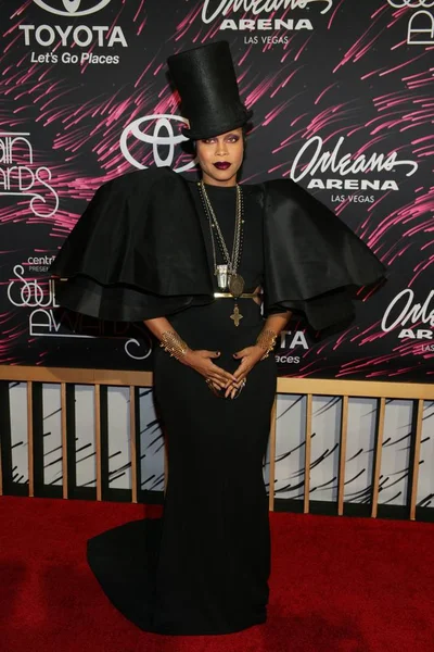 Erykah Badu Las Llegadas Para Bet Soul Train Awards 2015 — Foto de Stock