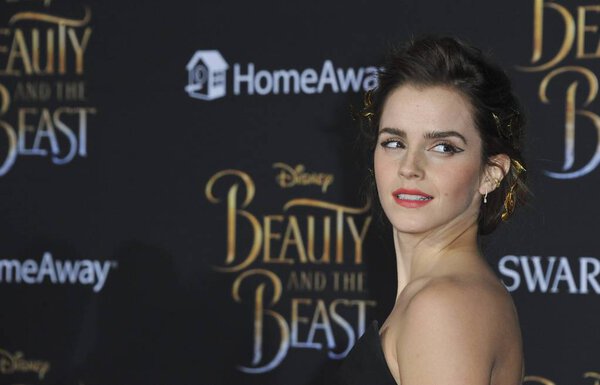 Emma Watson at arrivals for Disney''s BEAUTY AND THE BEAST Premiere, El Capitan Theatre, Los Angeles, CA March 2, 2017. Photo By: Elizabeth Goodenough/Everett Collection
